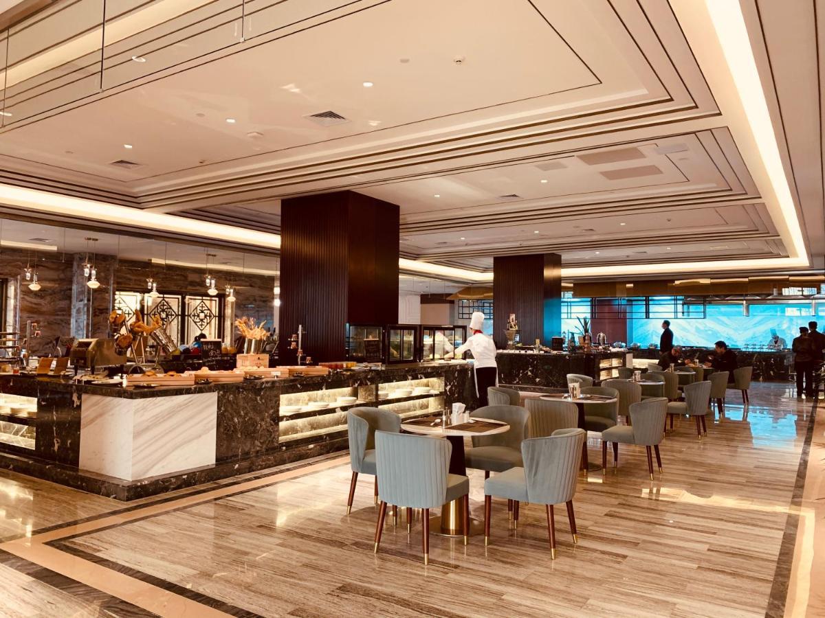 Baoying Jinling Hotel 외부 사진